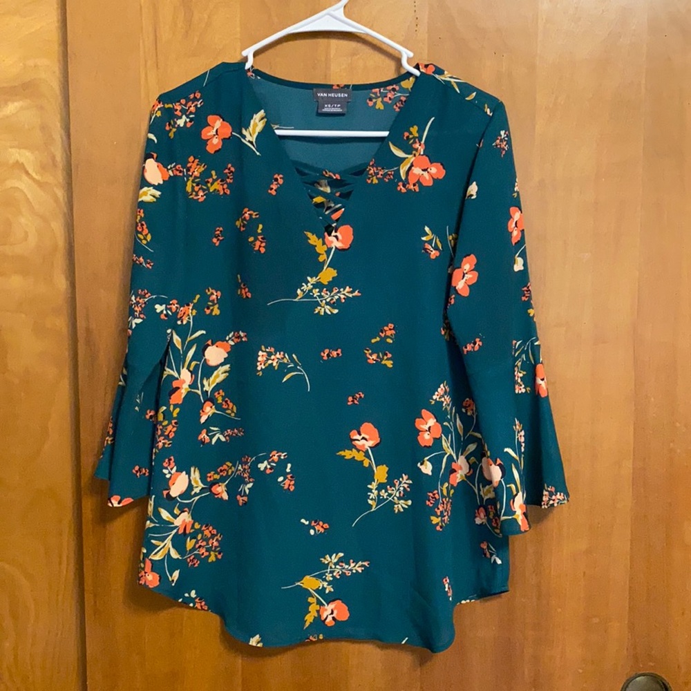 Teal Van Heusen shirt